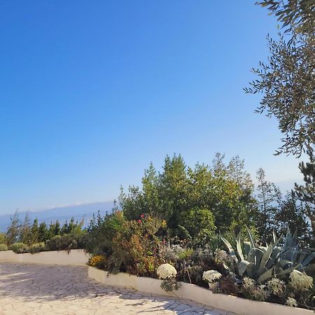 Apartments Chiara Mit Meerblick Und Pool Und Jacuzzi Lovran Exterior foto