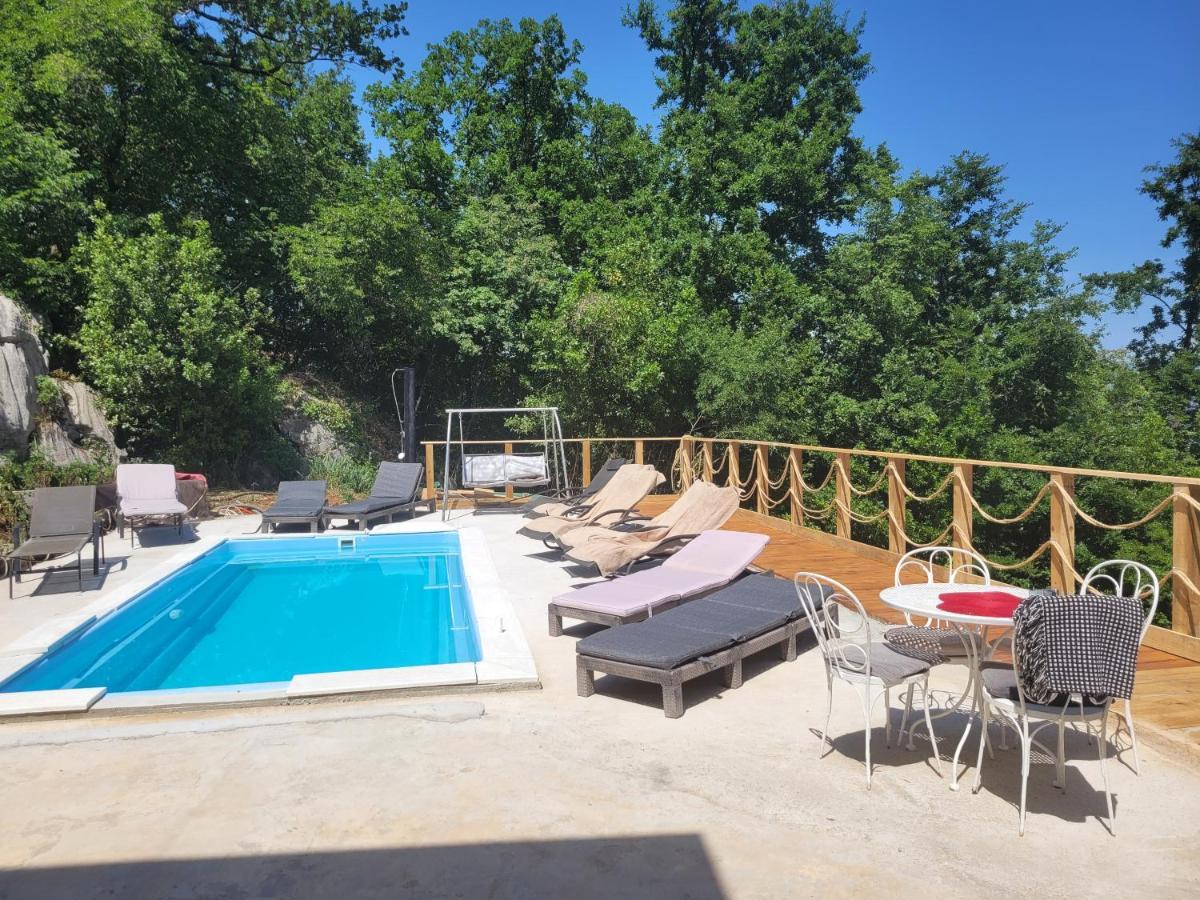 Apartments Chiara Mit Meerblick Und Pool Und Jacuzzi Lovran Exterior foto